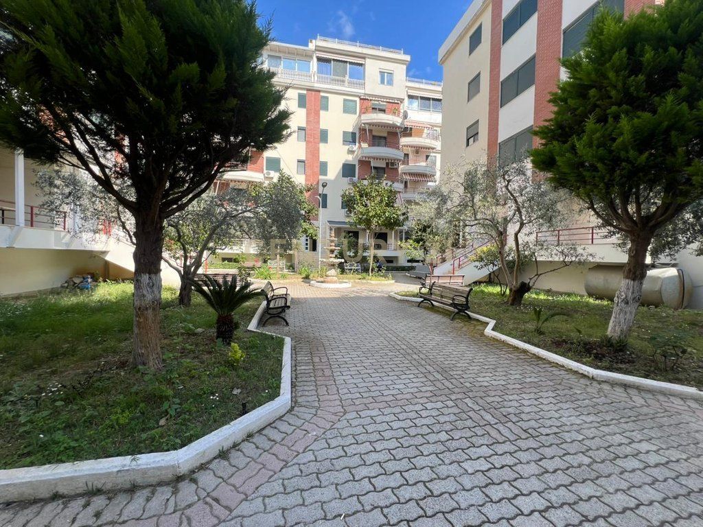 Garage 21m2 for sale in Golem, Durres !!
