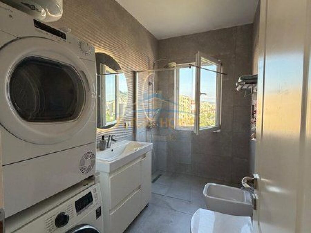 Shitje,Apartament 1+1,Unaza Re !