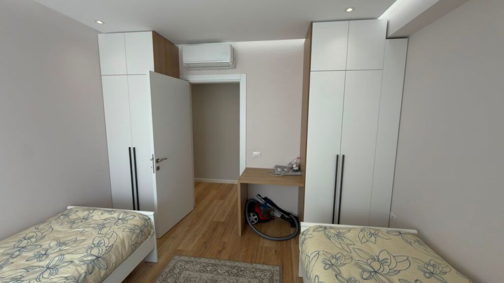 Qera, Apartament 2+1 + Post Parkimi, Kodra e Diellit , Tirane . Empire69941