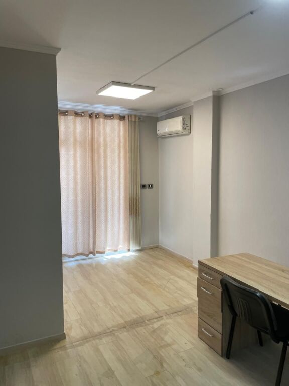 Apartament per Zyra