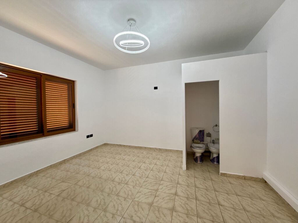 HOUSE FOR SALE TWO FLOORS