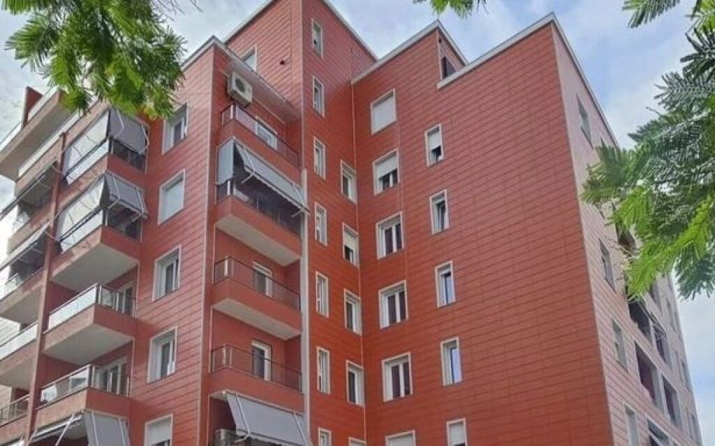 Jepet me qira apartament 2+1+2 në Rrugën e Elbasanit