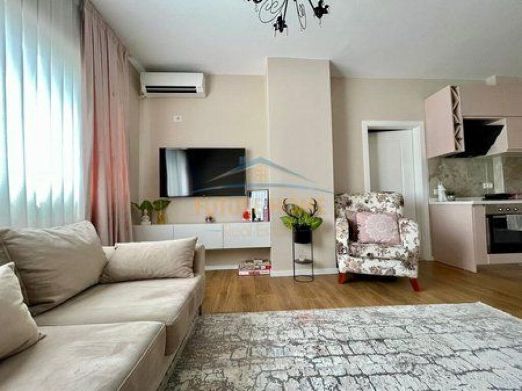 Shitje,Apartament 1+1,Unaza Re !