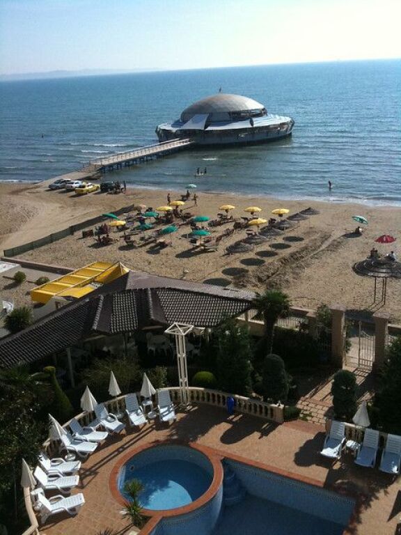 Hotel for Sale 1 Floor with 12 Rooms in First Line Sea – Durres Beach