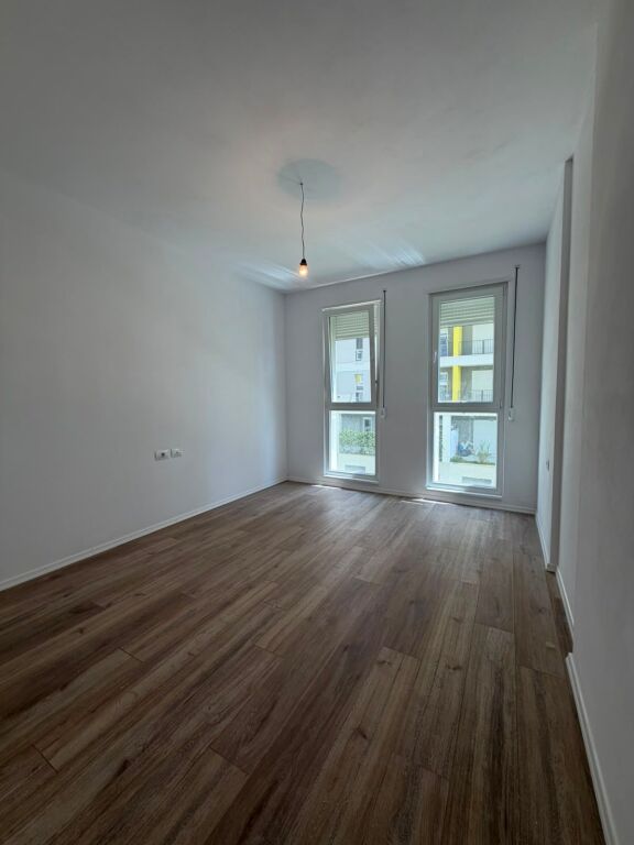 Apartment 2+1 with Kitchen + Parking for rent in Univers City