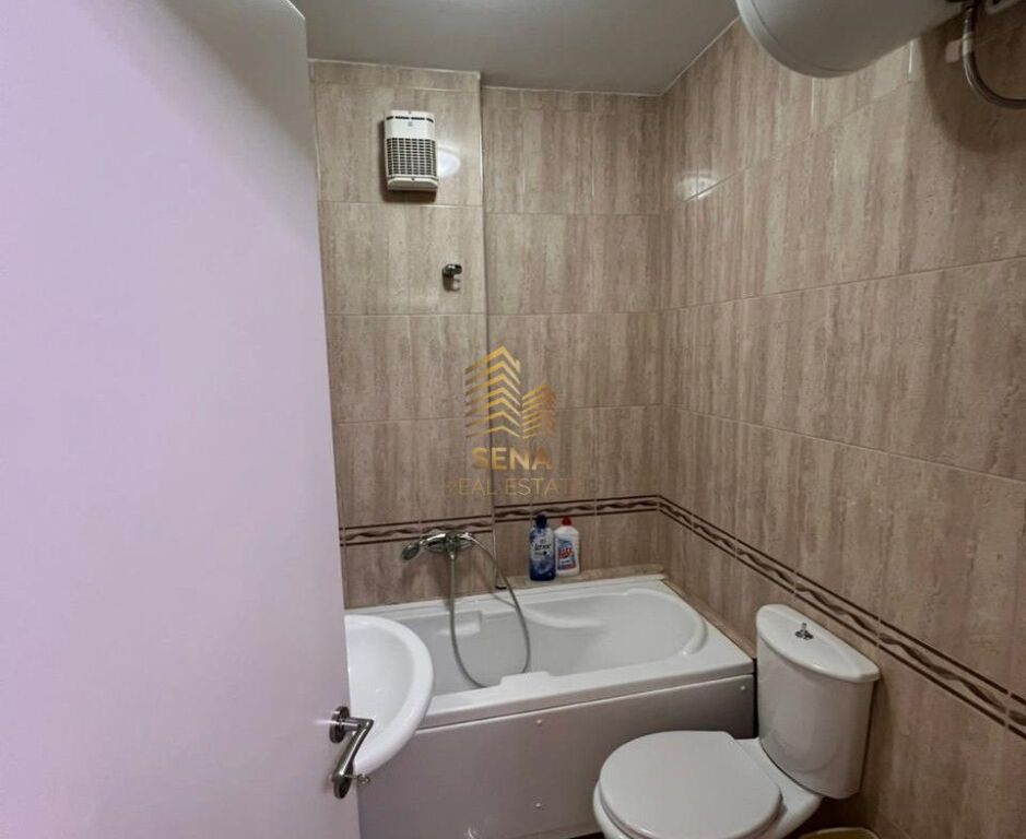 Rent, Apartment, 2+1+2+Blk, Center - Near 9 Floors, 100,000 Lek/Month