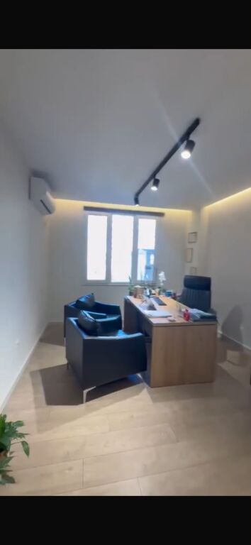 MONOLOCALE + APP 2+1 IN VENDITA A ZOGU I ZI