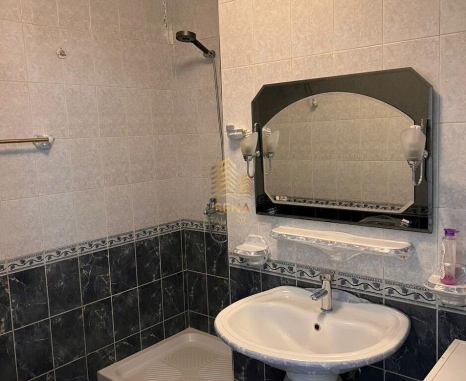 Rent, Apartment, 2+1+2+Blk, Center - Near 9 Floors, 100,000 Lek/Month