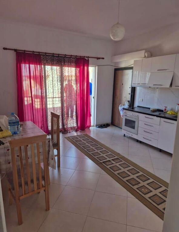 OFROJME APARTAMENT 2+1 ME QERA TE KODRA E PRIFTIT