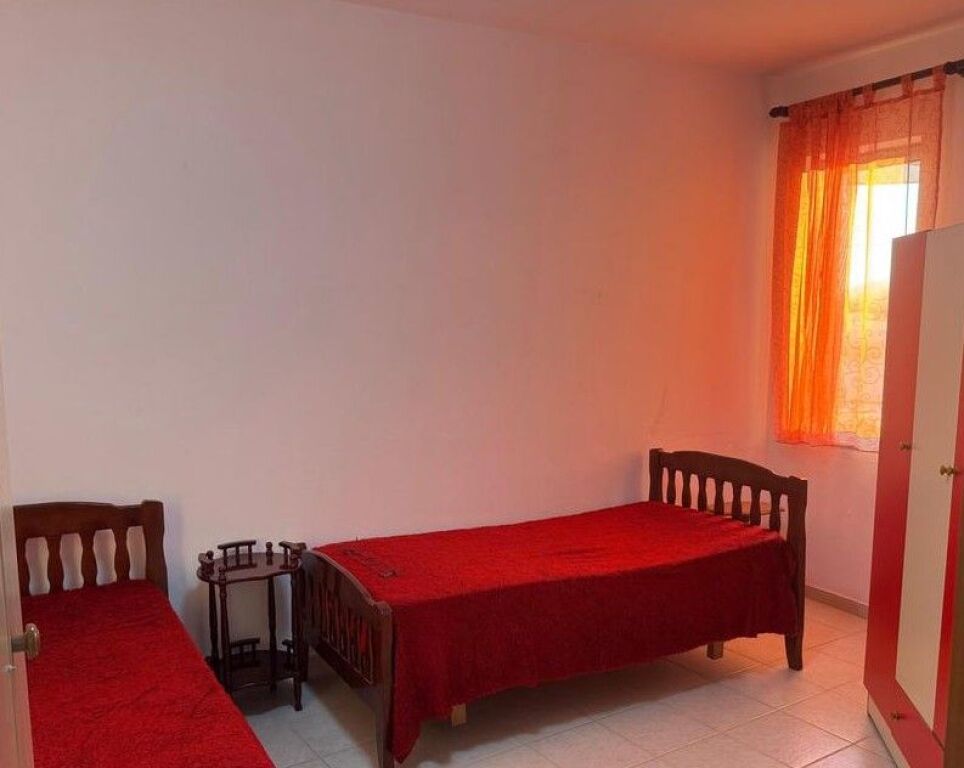 Shitet Apartament 2+1 ne Astir !