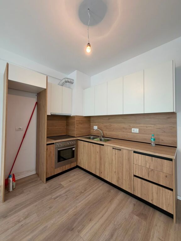 Apartment 2+1 with Kitchen + Parking for rent in Univers City