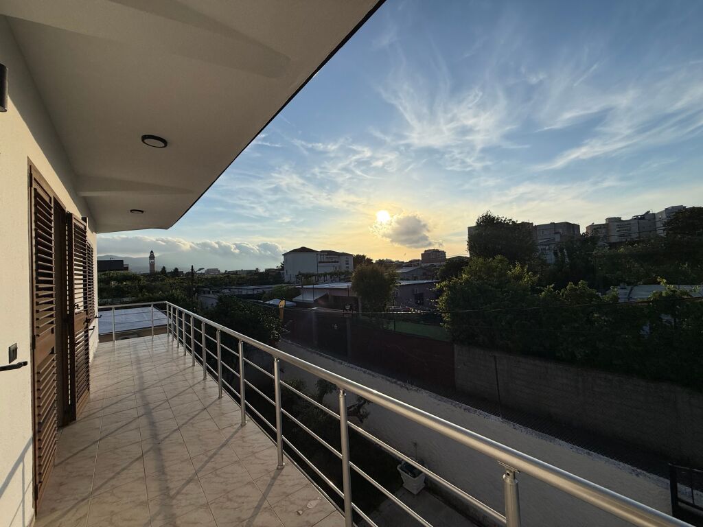 HOUSE FOR SALE TWO FLOORS