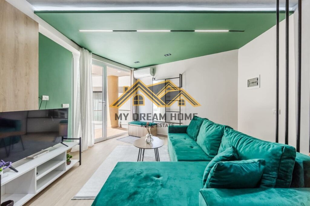 Duplex for sale at Shkembi i Kavajes with sea view second line !