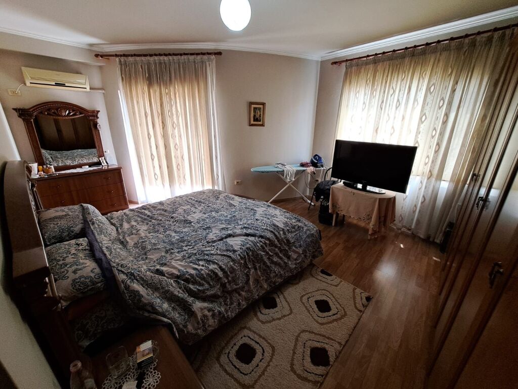 Appartamento 3+1+2 in vendita ad Astir