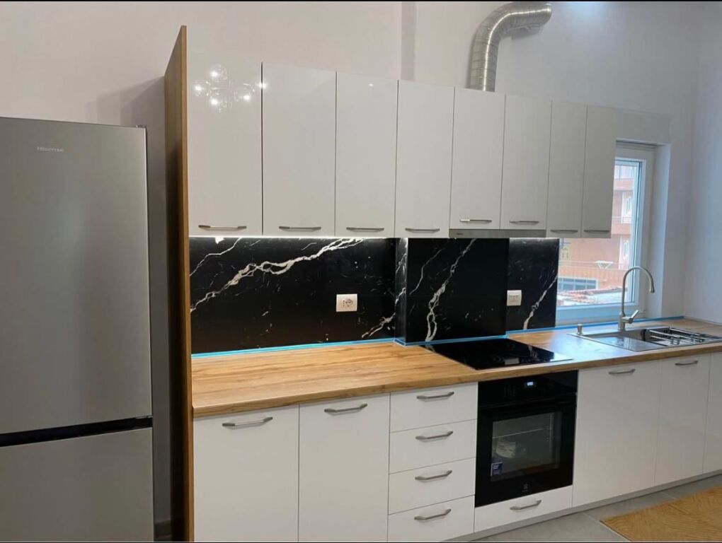 Qera | Apartament 2 + 1 | Farkë | 500 €/muaj