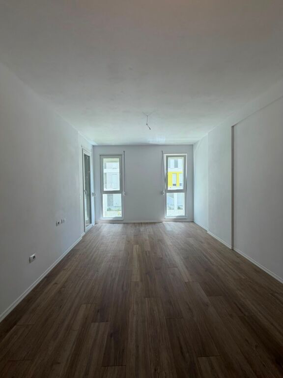 Apartment 2+1 with Kitchen + Parking for rent in Univers City