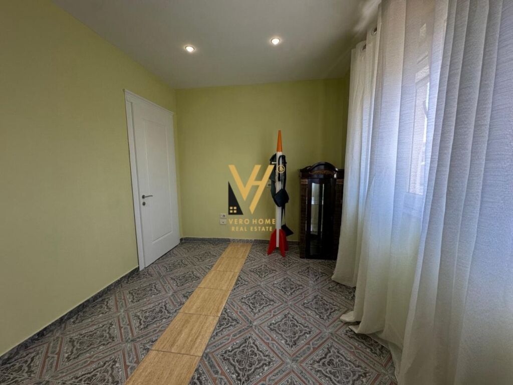 APARTMENT 3+1+BLK FOR RENT AT SHQIPONJA SQUARE 800 EURO