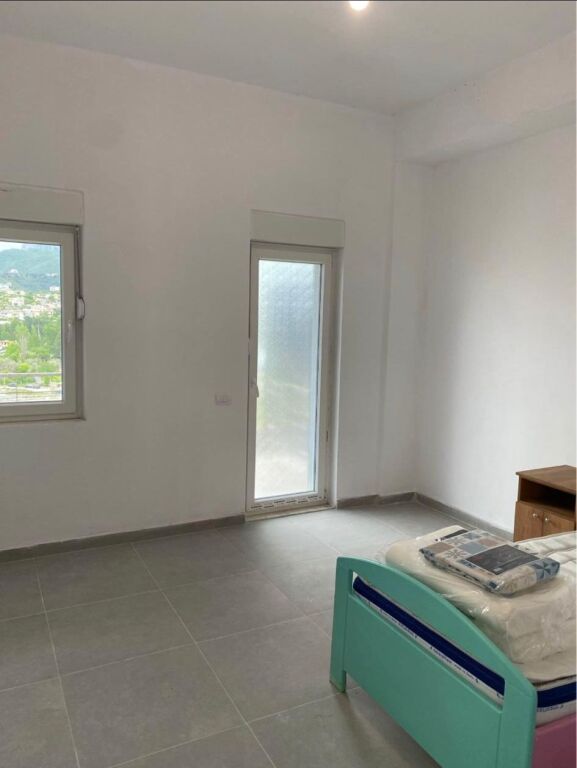 Qera | Apartament 2 + 1 | Farkë | 500 €/muaj