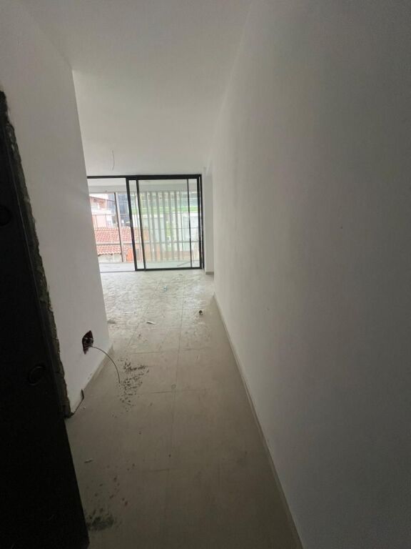 Apartment 2+1 for sale in the Center/ Near Selvia
