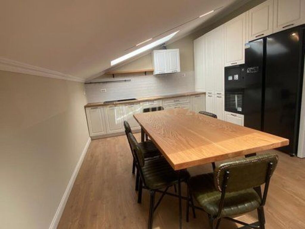 KODRA E PRIFTIT, JAPIM APARTAMENT 3+1+2 ME QIRA