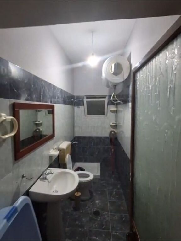 APARTMENT 1+1. 40000 LEKE.MISTO MAME