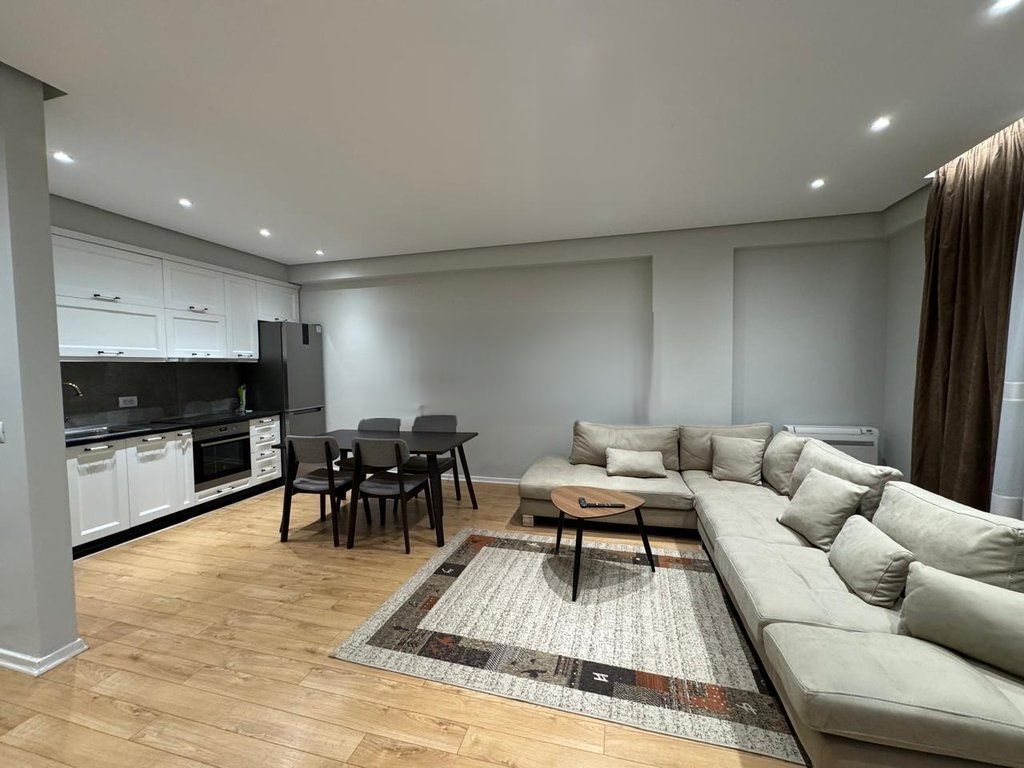 Jepet me qira Apartament 2+1+2