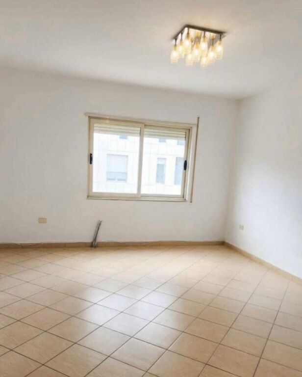 Qera | Apartament 2 + 1 | Stacioni i Trenit | 550 €/muaj