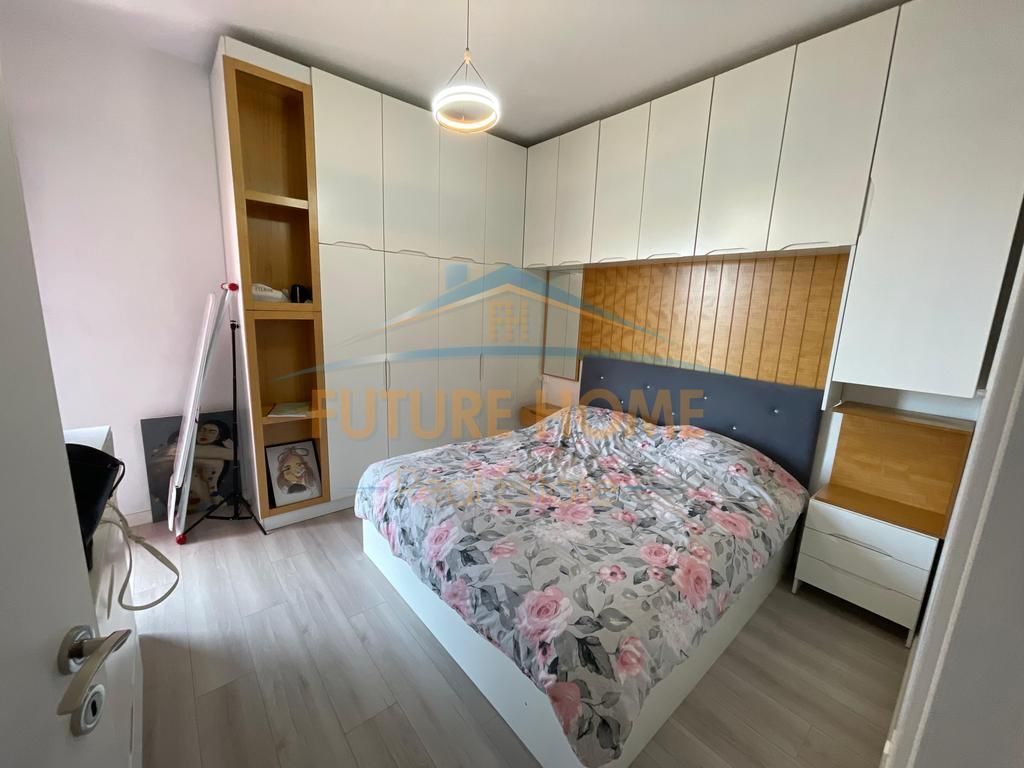 Qera, Apartament 1+1, Rruga e Dibrës, Tiranë. 700 €