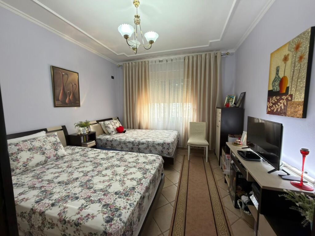 FOR SALE: Apartment 3+1+2 - near Petro Nini school