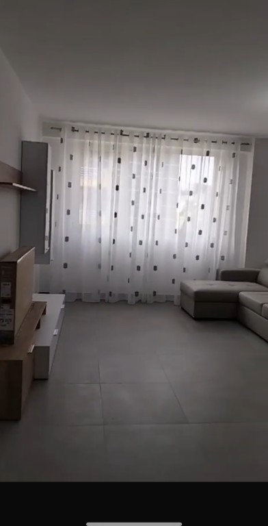 Apartment 1+1 for rent Tom Doshi Complex !