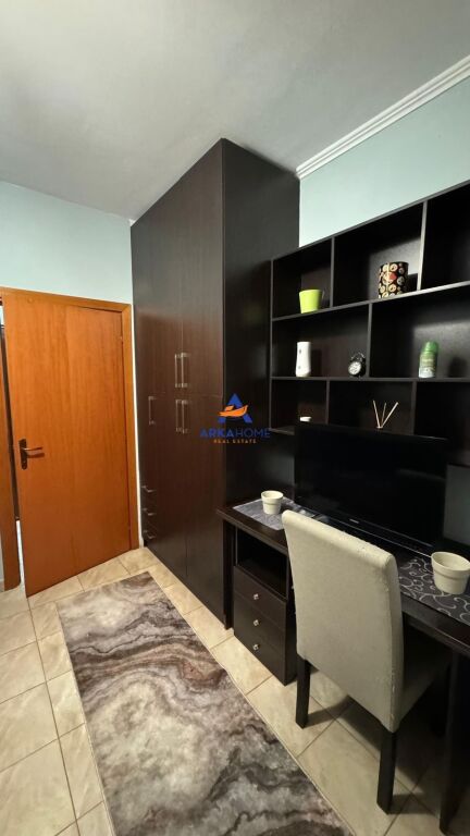 JEPET ME QERA APARTAMENT 2+1+BALLKON " ASTIR " 526 EURO