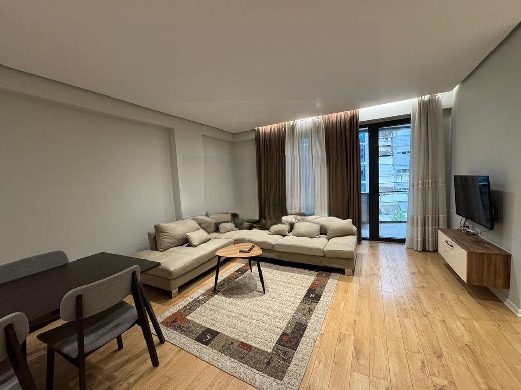 Jepet me qira Apartament 2+1+2