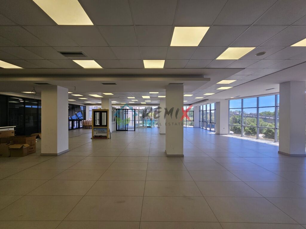 🏢 BUSINESS PREMISES FOR RENT IN PLEPA, DURRËS