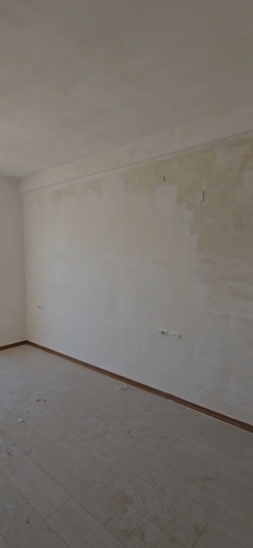 Apartament 2+1 per shitje 5 Maji !