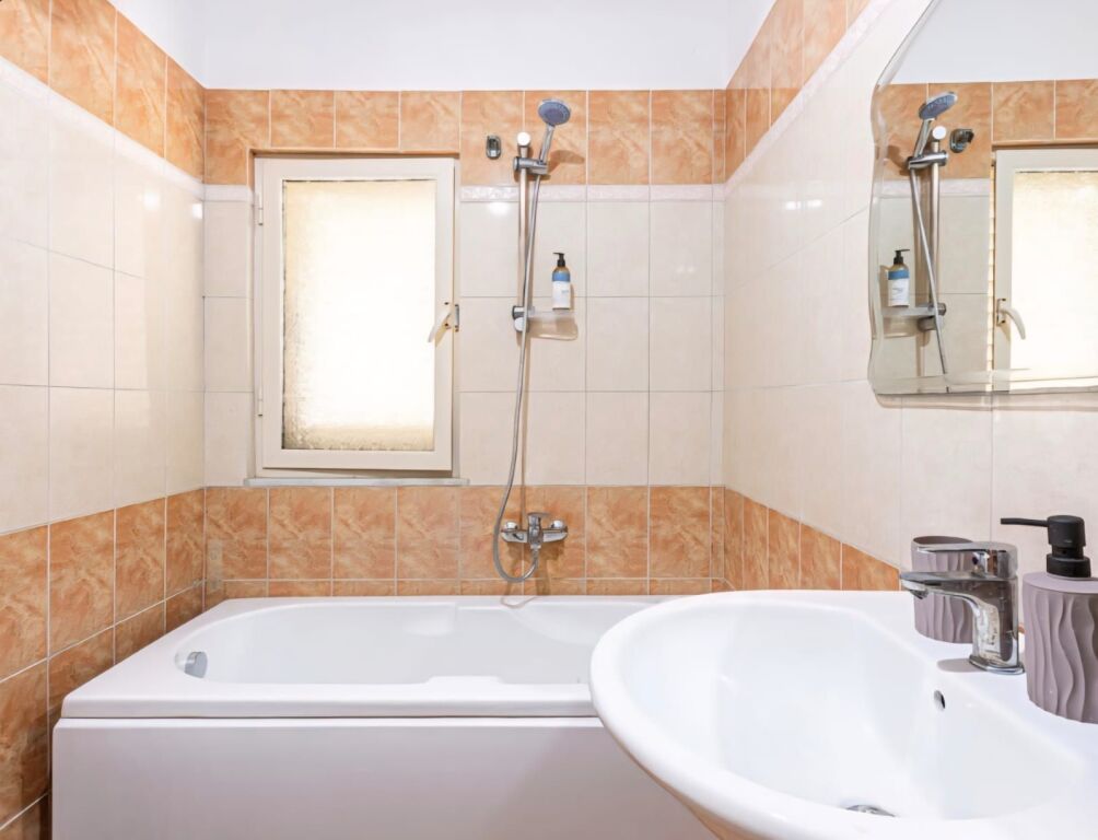 Himare , Appartamento 2+1 in vendita 