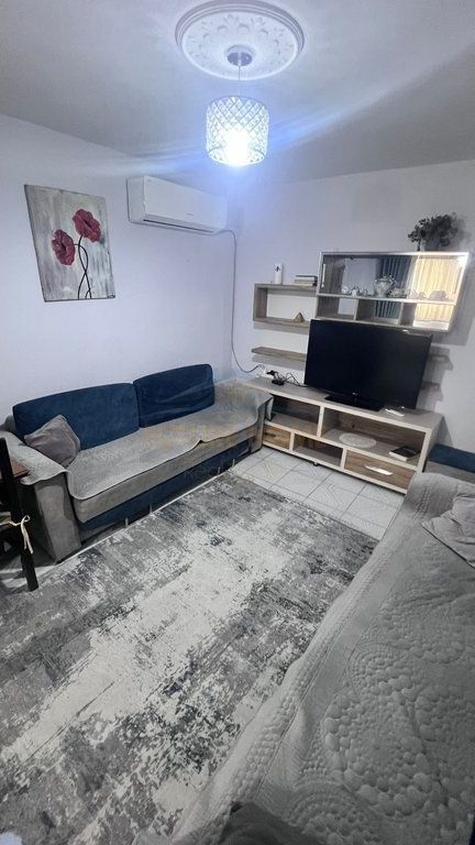 For rent near Partizani School, in Selvia, a comfortable and furnished apartment, located in a very accessible area and close to all necessary facilities.