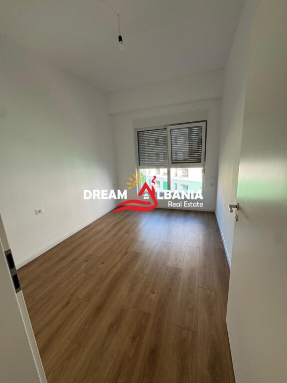 Jepet me qira apartament/zyre 1+1 ne Ali Dem, Tirane ( ID 42111599)
