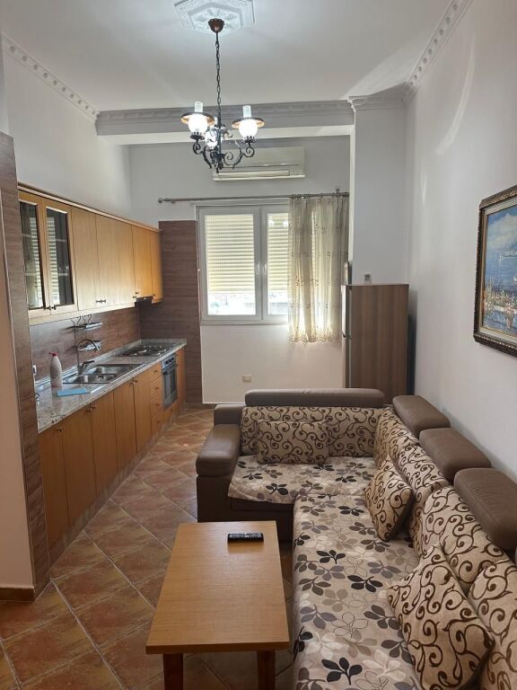 FOR RENT: Apartment 1+1 - Embassy Block