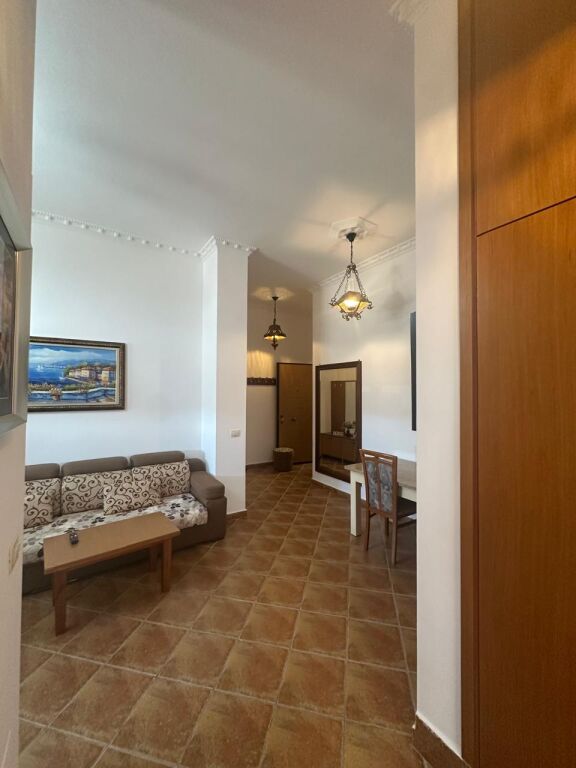 FOR RENT: Apartment 1+1 - Embassy Block