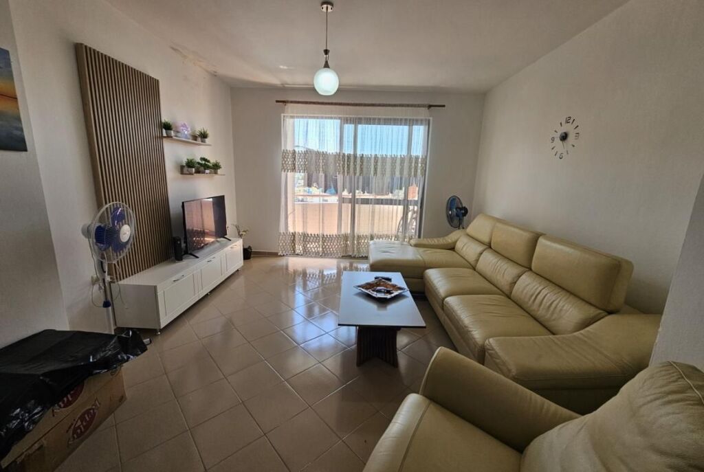 In Astir Vendesi Appartamento 2+1 Con Spazio Ampio e Posizione Perfetta!