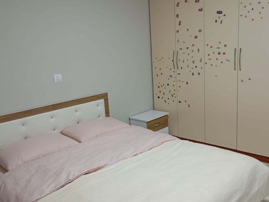 🏡 Apartament 2+1+2 me Qera tek Rrethi i Komunës së Parisit