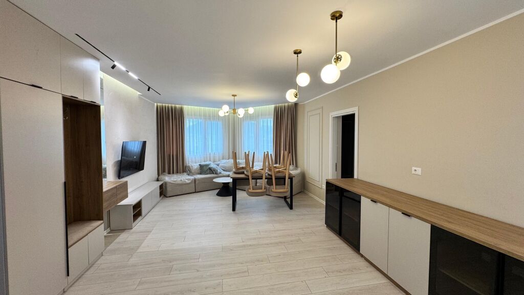 Apartament 2+1 per qera River Residence !