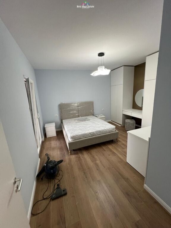 Apartament Me Qera 1+1+Post Parkim Tek Zogu i Zi (ID B2101367) Tirane