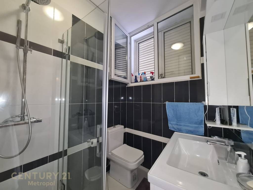 OFFRO IN VENDITA APPARTAMENTO 3+1+2 NELLA RESIDENZA KODRA E DIELLIT 1 ! 275.000 €