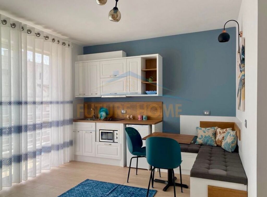 Qera, Apartament 1+1, Komuna e Parisit, Tiranë