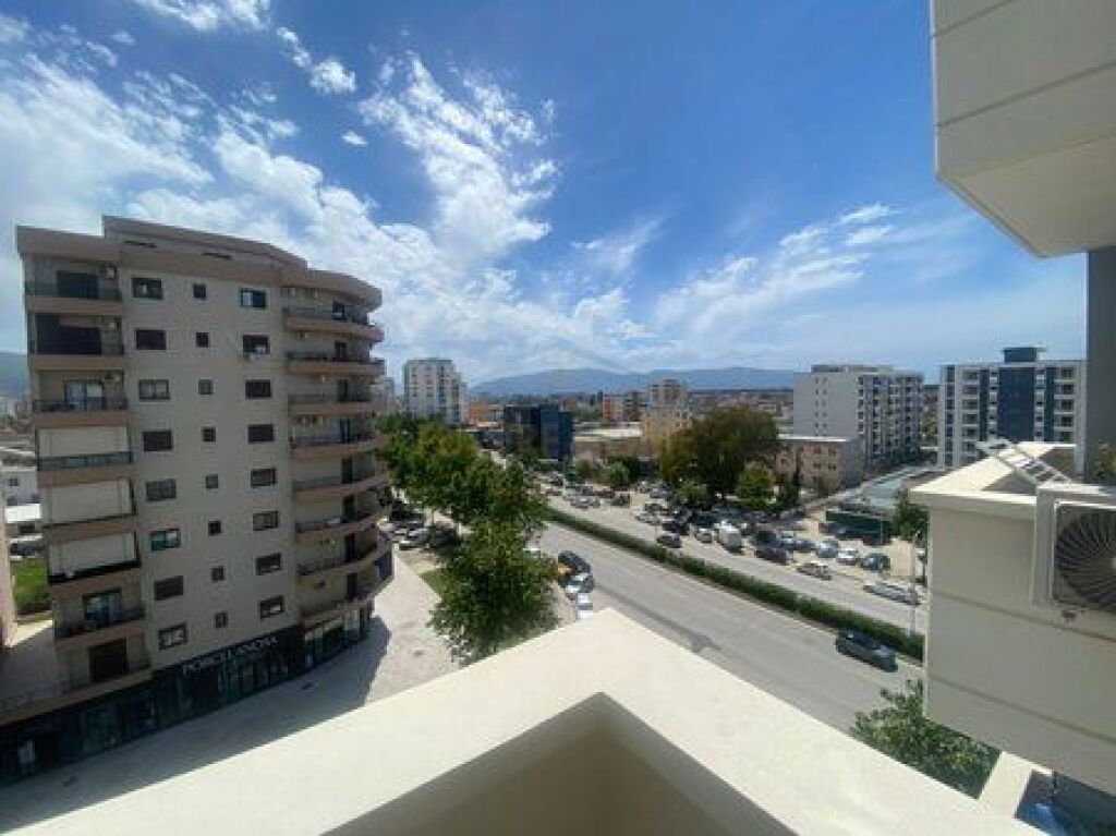 Qera, Apartament 2+1, Transballkanike, Vlorë.