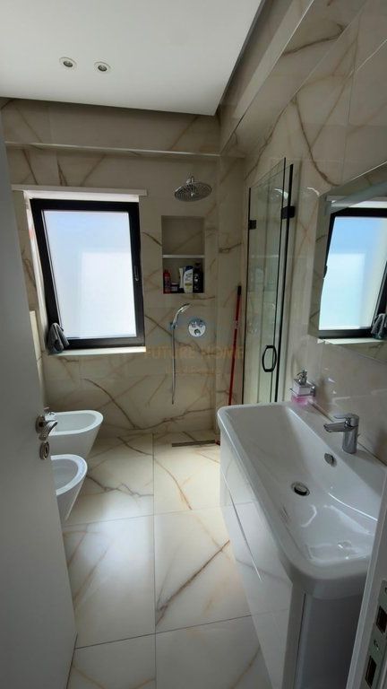 Qera, Apartament 2+1 + Post Parkimi, Kodra e Diellit , Tirane .