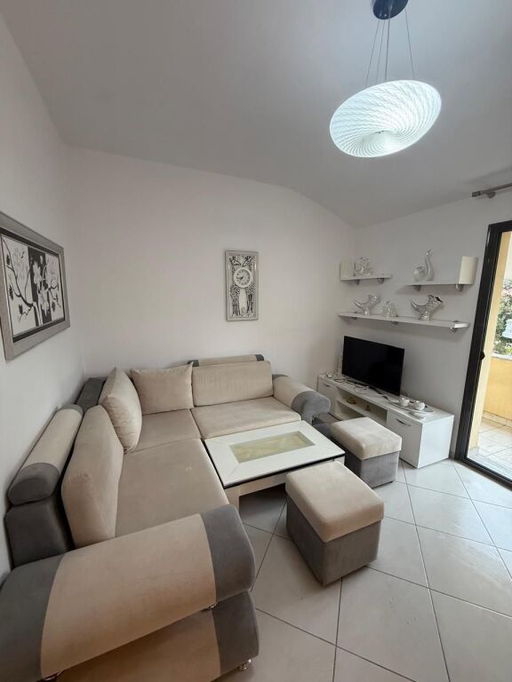 Apartment 2+1 for rent near the Agricultural University Institute of Tirana .