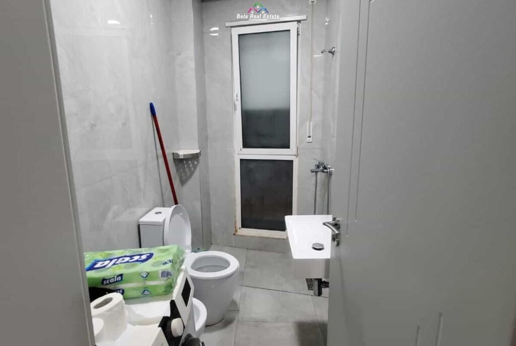 Apartment For Rent 1+1 Near Komuna e Parisit (ID B2101354) Tirane