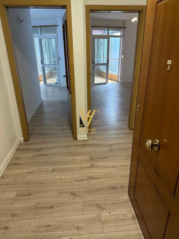 OFFICE 130 M2 FOR RENT AT THE FORMER EXHIBITION 80,000 LEKE